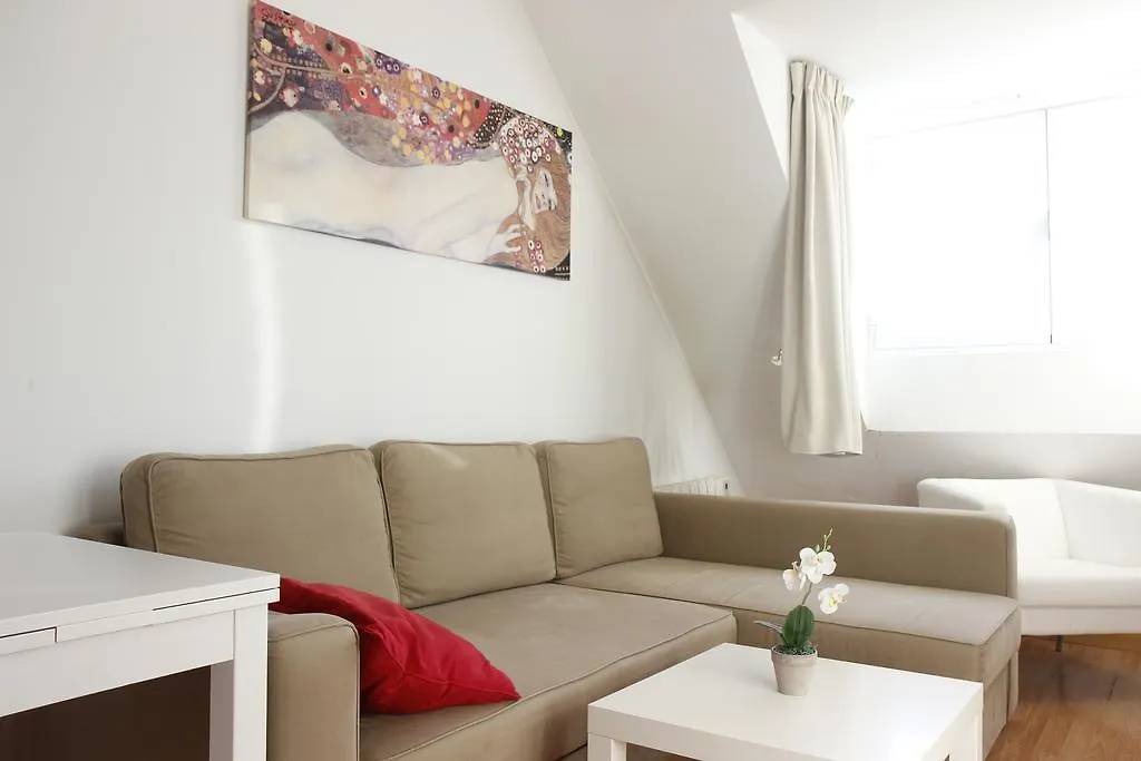 Apartamentos Habitat Zona Media Monachil Apartment