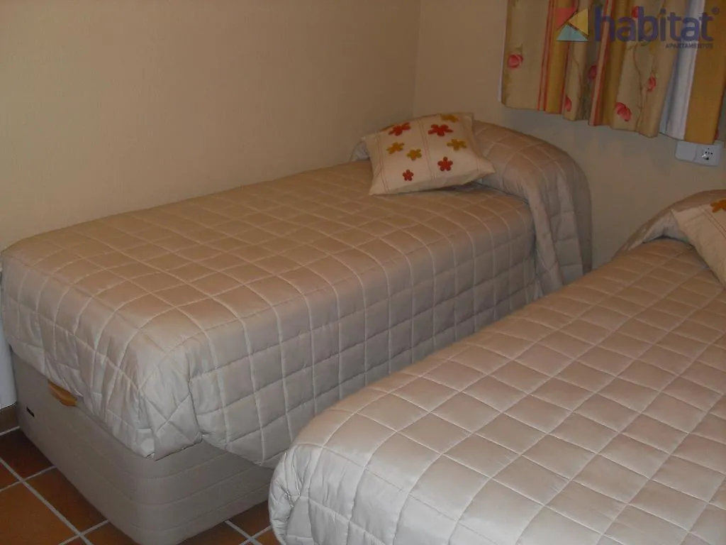 Apartamentos Habitat Zona Media Monachil Apartment